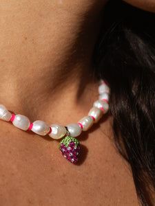 Strawberry pearl necklace