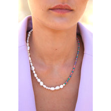 Load image into Gallery viewer, Asymmetric pearl necklace