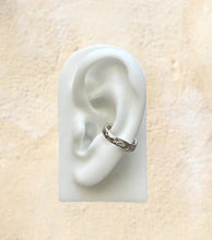 Load image into Gallery viewer, Bigger melt ear cuff
