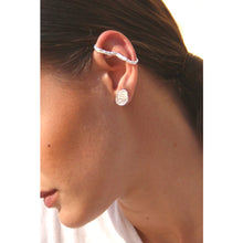 Load image into Gallery viewer, Wave melt ear cuff